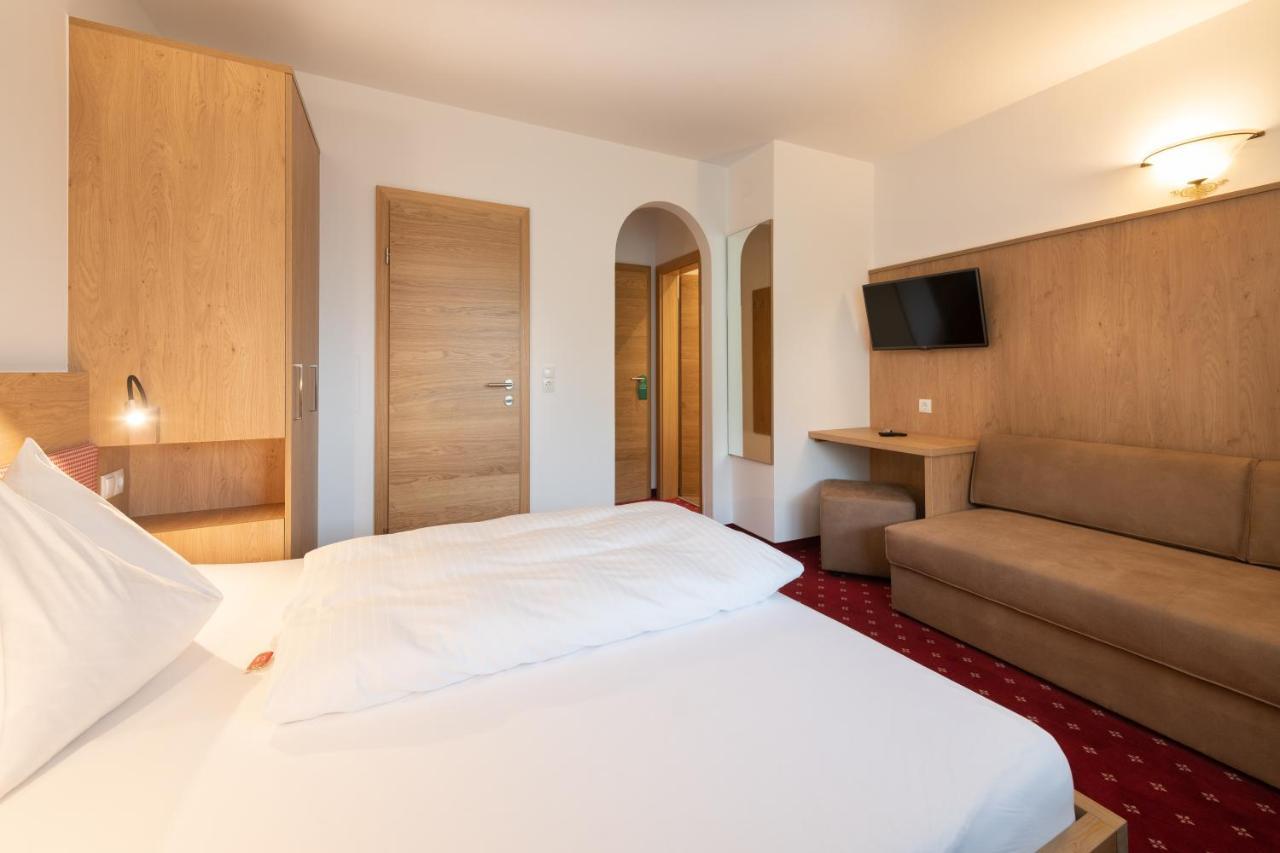 Hotel Gasthof Kroell - Inkl Nationalpark-Karte, 1 X Grossglockner Hochalpenstrasse Kostenlos, Verschiedene Bergbahnen Kostenlos, Badesee Kostenlos, Bus & Zug Kostenlos, Regionale Kueche Niedernsill Esterno foto